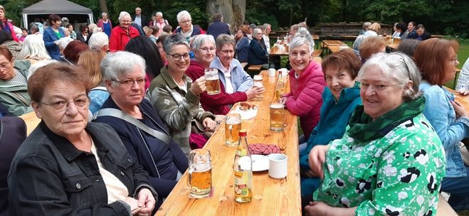 Gemütlicher Teil bei einer Brotzeit